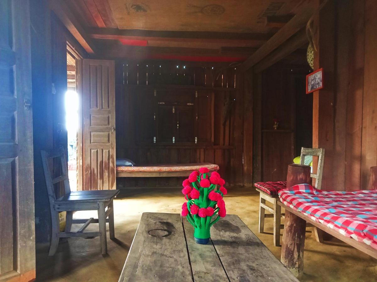 Shanta Ghar A Rustic Guesthouse Chitwan Dış mekan fotoğraf