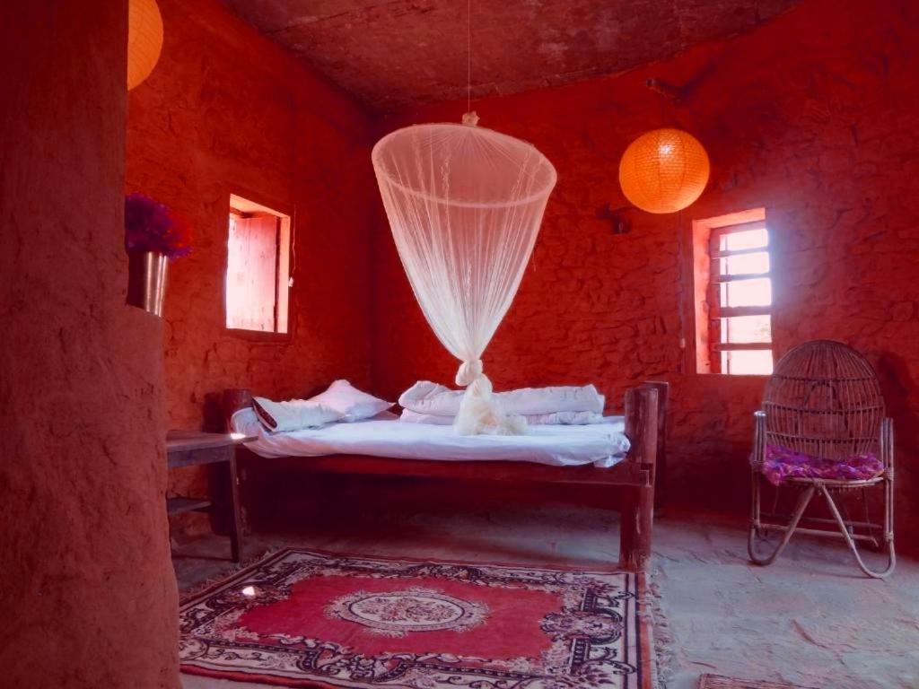 Shanta Ghar A Rustic Guesthouse Chitwan Dış mekan fotoğraf