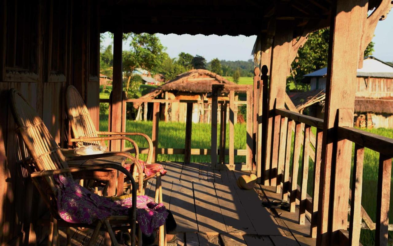 Shanta Ghar A Rustic Guesthouse Chitwan Dış mekan fotoğraf